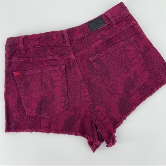 Urban Outfitters BDG Python High Rise Cheeky Short - Picture 6 of 10